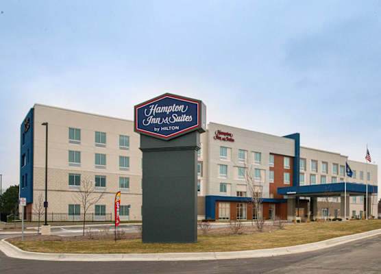 Hampton Inn & Suites Adrian, Mi 1
