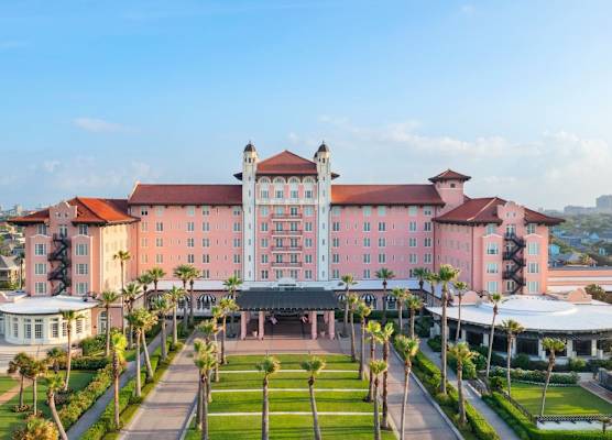 Grand Galvez Resort, Autograph Collection 1
