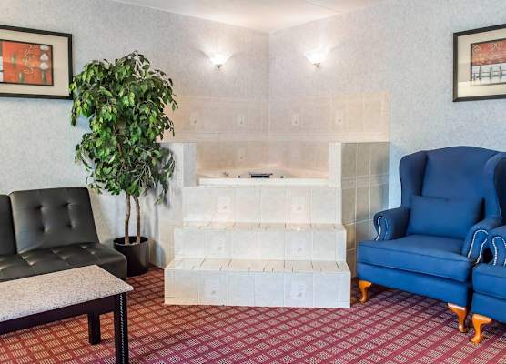 Quality Inn & Suites Gibsonia - Pittsburgh North 1