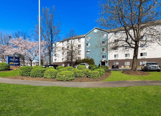 Suburban Studios Sterling - Washington Dulles 1