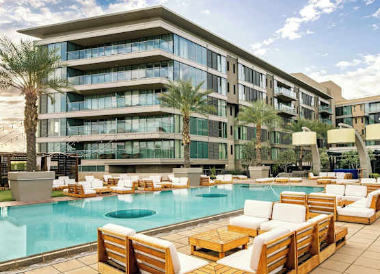 W Scottsdale 1