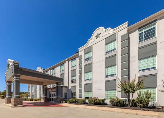 Super 8 by Wyndham San Antonio/Alamodome Area 1