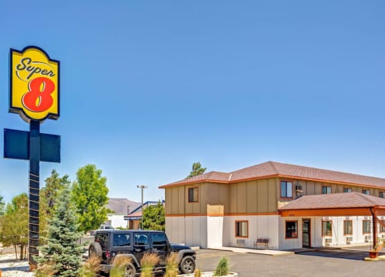 Super 8 by Wyndham Carson City Lake Tahoe 1