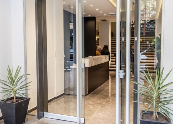 HOTEL M 1