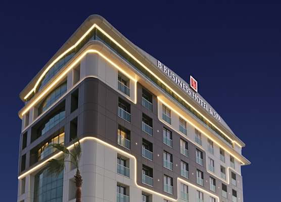 B Business Hotel & Spa 1