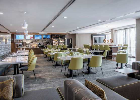 Courtyard by Marriott Edmonton West 1