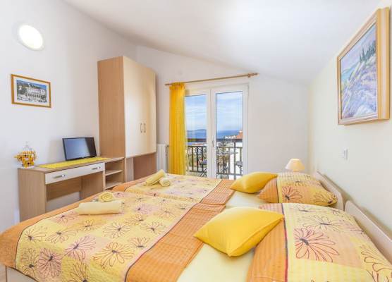 Apartments Ivusic 1