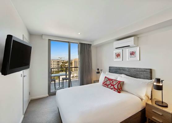 Adina Serviced Apartments Canberra Dickson 1