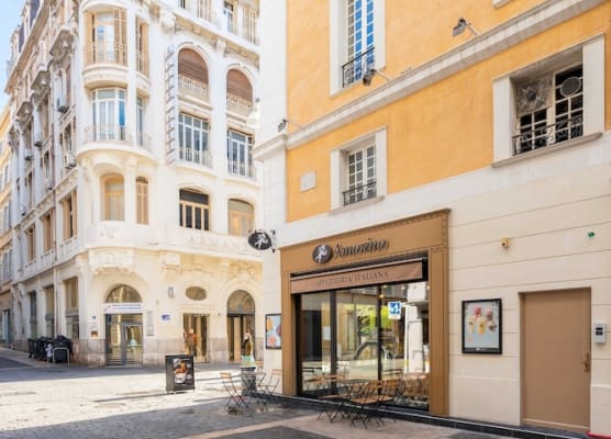 Les Petits Pavillons Appartements Standing 1 chambre 4 pers Clim Vieux-Port 1