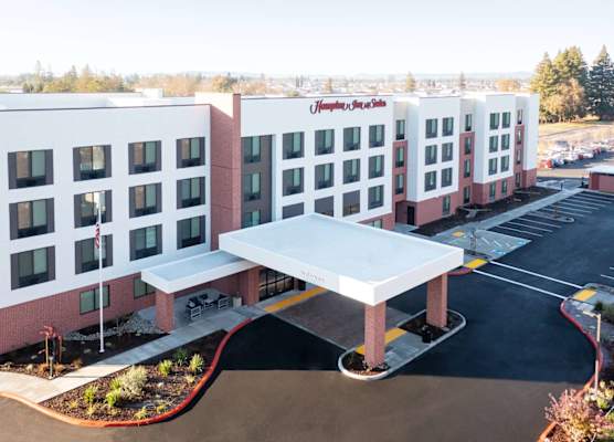 Hampton Inn & Suites Santa Rosa Sonoma Wine Country 1
