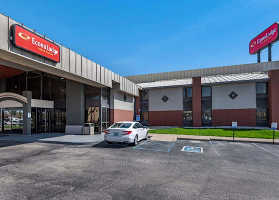 Econo Lodge Lafayette near University 1