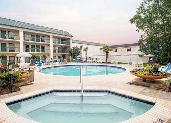 Econo Lodge Inn & Suites Foley-North Gulf Shores 1