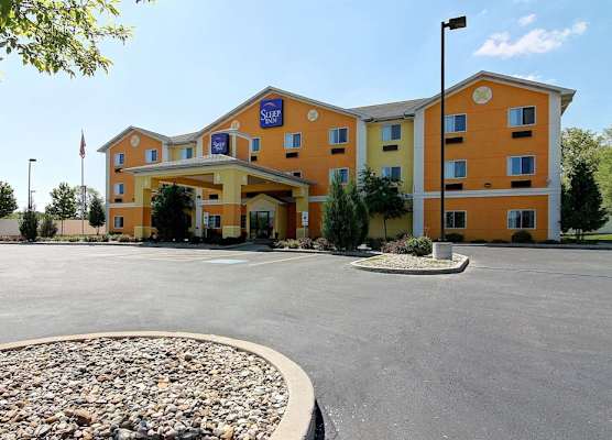 Sleep Inn South Bend Airport 1