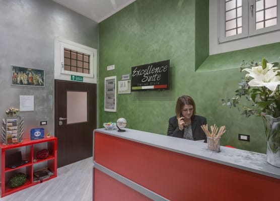 Excellence Suite 1