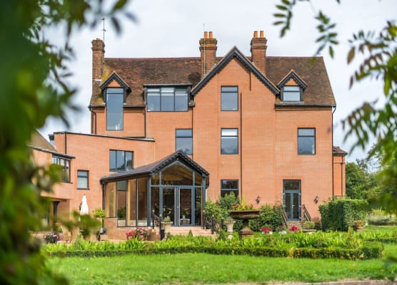 Guildford Manor Hotel & Spa 1