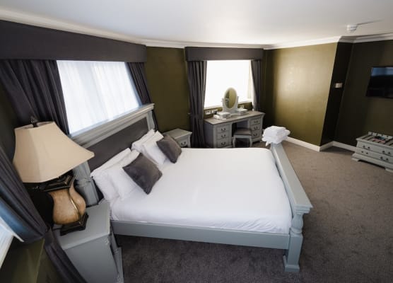 The Sir Thomas Hotel 1