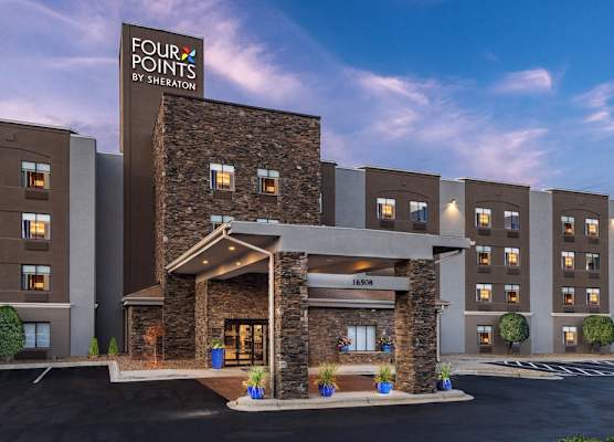 Four Points by Sheraton Charlotte - Lake Norman 1