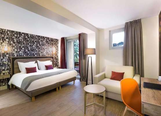 BEST WESTERN La Porte des Châteaux 1