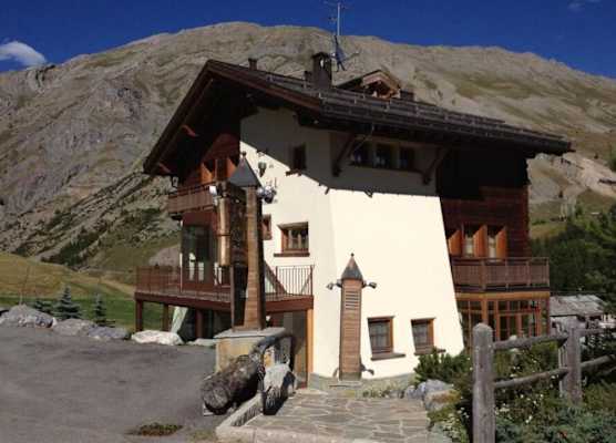 Hotel Bait de Angial 1