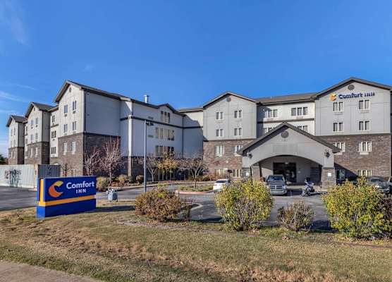 Comfort Inn Bentonville - Crystal Bridges 1