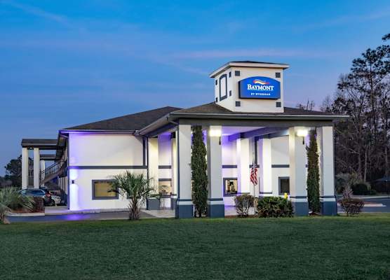 Baymont by Wyndham Midway Tallahassee 1