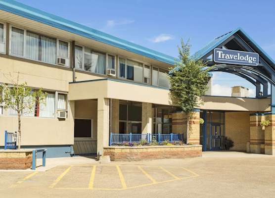 Travelodge by Wyndham Edmonton East 1