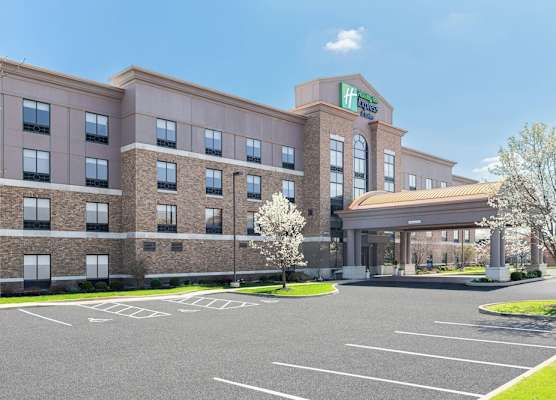 Holiday Inn Express & Suites COLUMBUS EDINBURGH by IHG 1