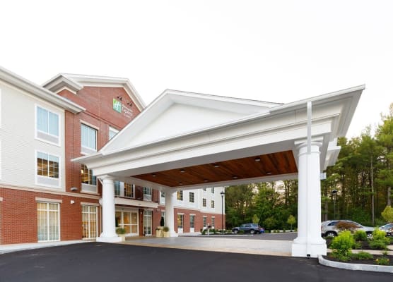 Holiday Inn Express & Suites STURBRIDGE by IHG 1