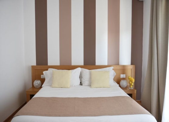 The Night Guest House 1
