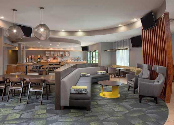 SpringHill Suites St. Louis Airport/Earth City 1