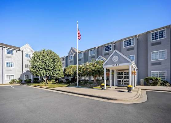 Microtel Inn by Wyndham Greensboro 1