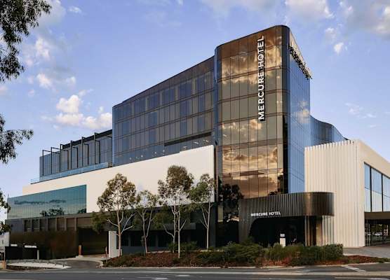 Mercure Melbourne Doncaster 1