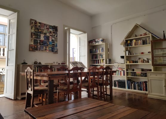 Ratones de Biblioteca - Hostel 1