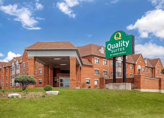 Quality Suites 1