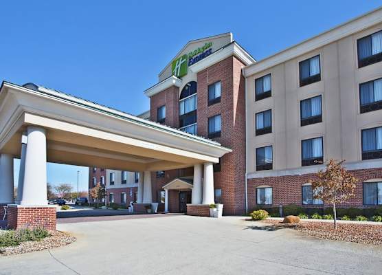 Holiday Inn Express & Suites ANDERSON by IHG 1
