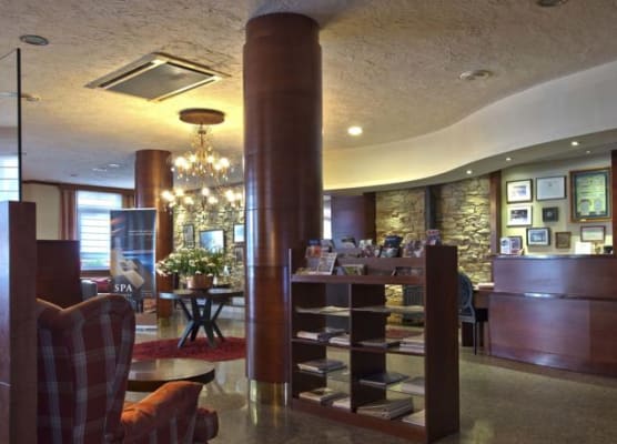 Hotel Restaurant Pessets & SPA 1