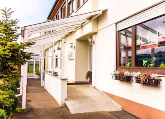Hotel Bohn 1