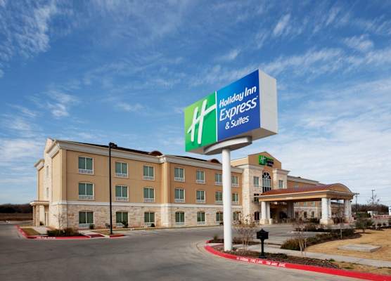 Holiday Inn Express & Suites GEORGETOWN by IHG 1