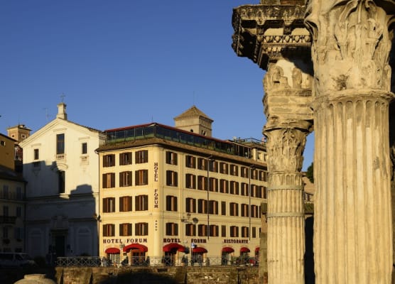 Hotel Forum 1
