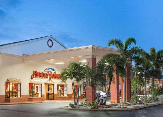Howard Johnson by Wyndham Ft. Myers FL 1