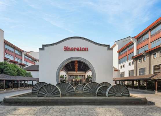 Sheraton Grand Hangzhou Wetland Park Resort 1