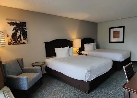 Rodeway Inn Lumberton Central 1