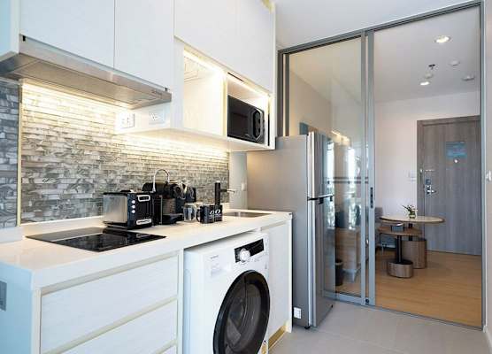 Oakwood Suites Tiwanon Bangkok 1