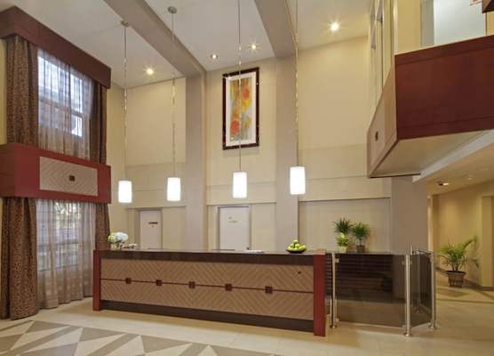 Travelodge by Wyndham Oshawa Whitby 1