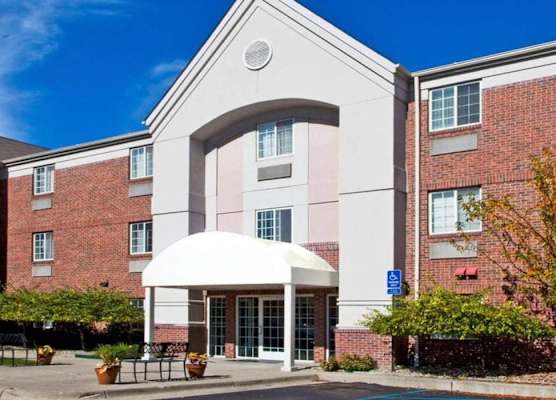 MainStay Suites Southfield-Detroit 1