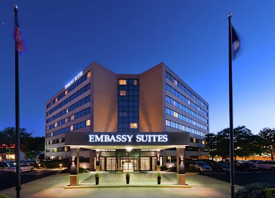 Embassy Suites by Hilton Tysons Corner 1