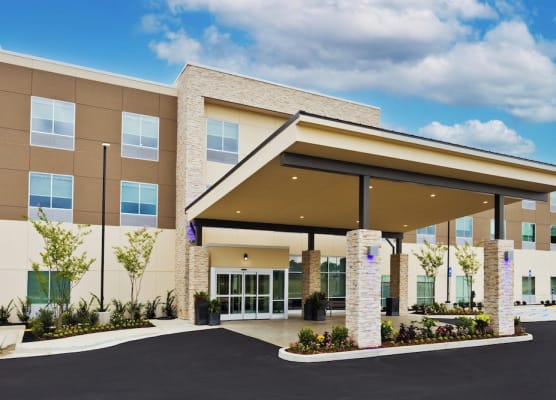 Holiday Inn Express COLUMBUS - FORT BENNING AREA by IHG 1
