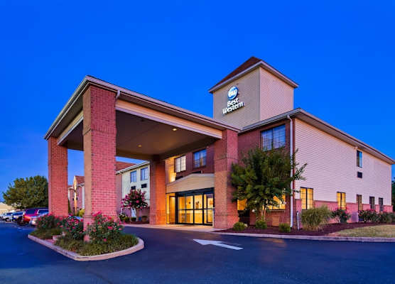 Best Western Denton Inn 1