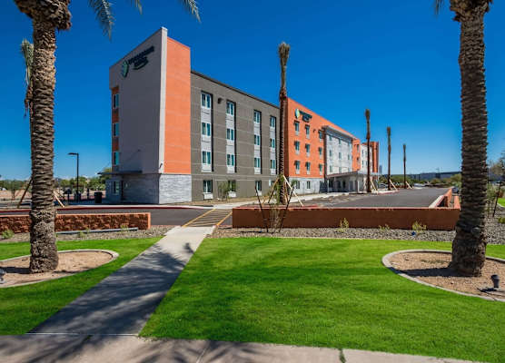 WoodSpring Suites Chandler Airport 1