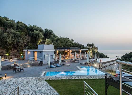 Aqua Oliva Resort Syvota 1